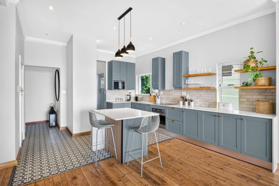 2 Bedroom Property for Sale in Green Point Western Cape